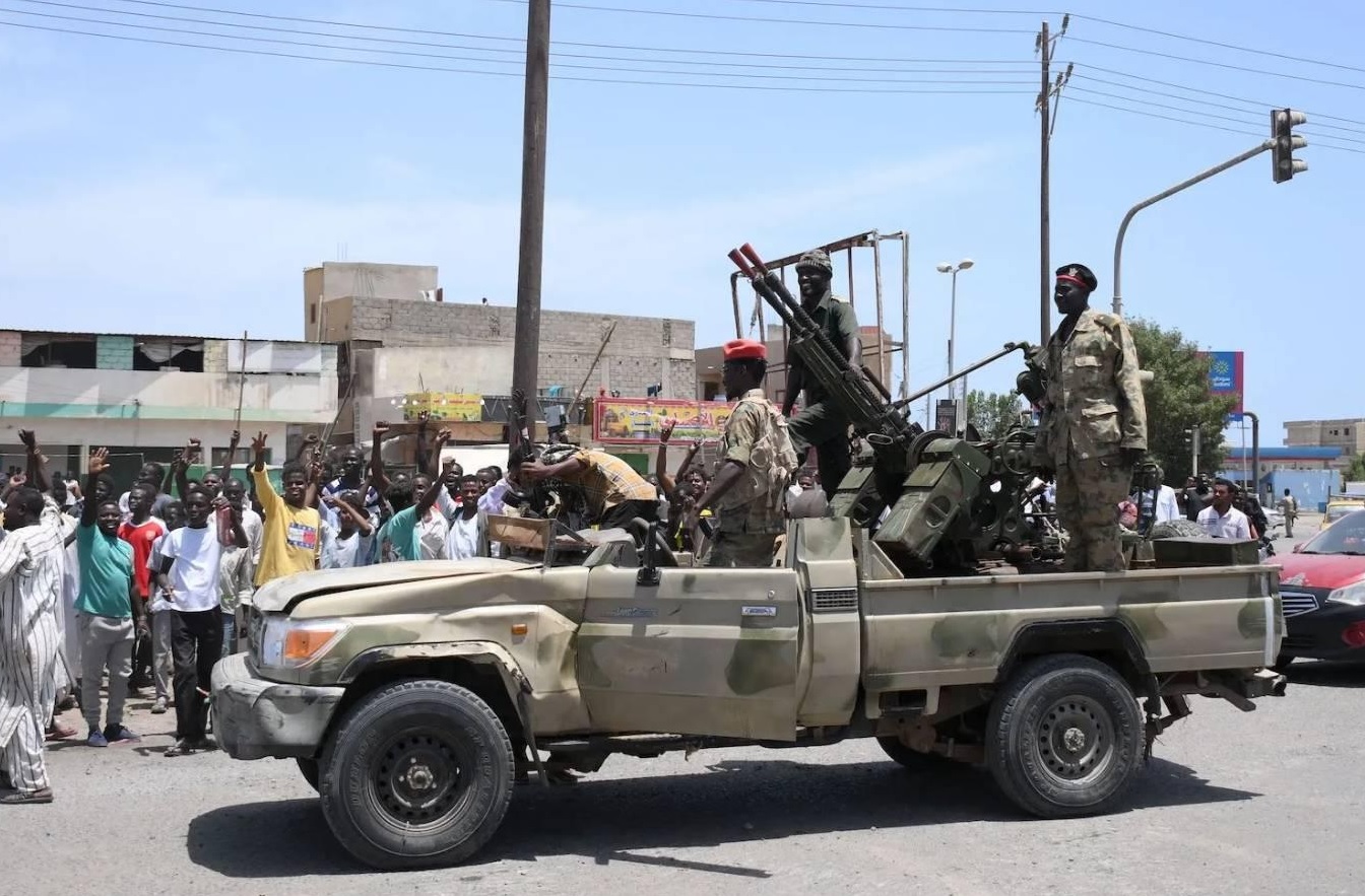 Sudan milisler dönemine mi girdi?