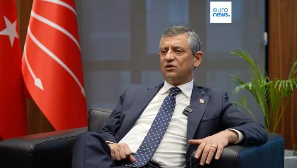 Özgür Özel: "ABD ve Trump, Türkiye'yi siyaseten kuşatmış durumda"