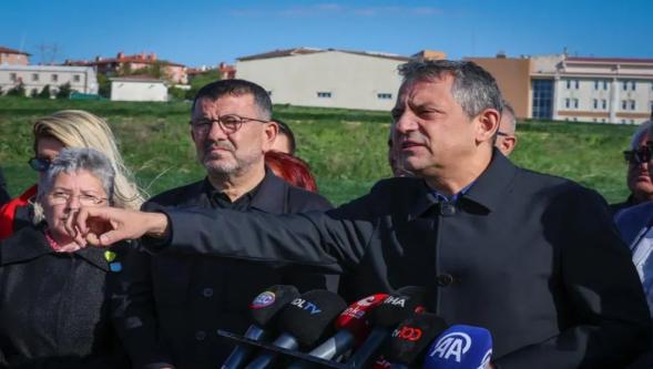 Özgür Özel: 'Erdoğan'ın yakınları rahat olsun, rövanş almayız'