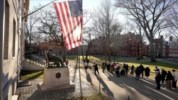 Trump yönetimi Harvard Üniversitesi'ni tehdit ediyor