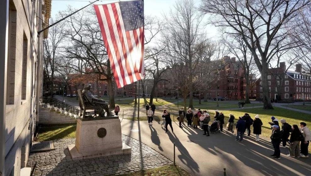 Trump yönetimi Harvard Üniversitesi'ni tehdit ediyor