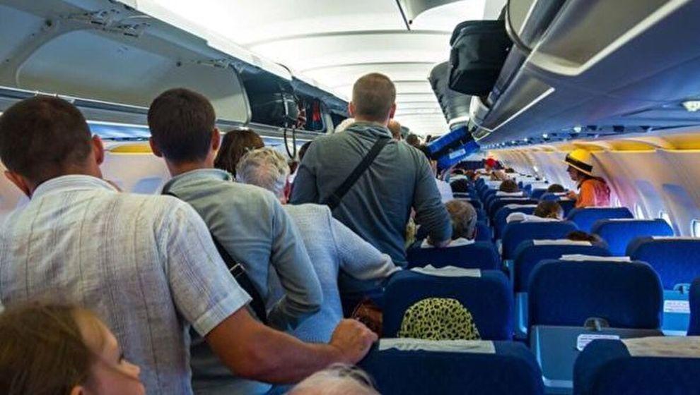 Uçakta bir yolcu öldüğünde ne olur?