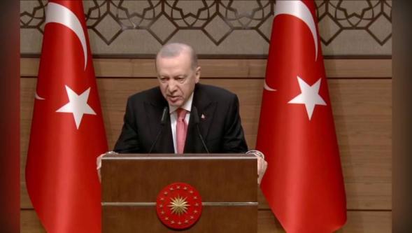 Erdoğan: "Görevi kötüye kullananın gözünün yaşına bakmayız"