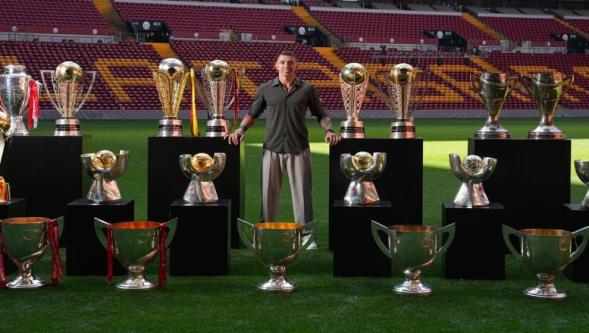 Muslera, 14 yıl sonra Galatasaray'a veda ediyor