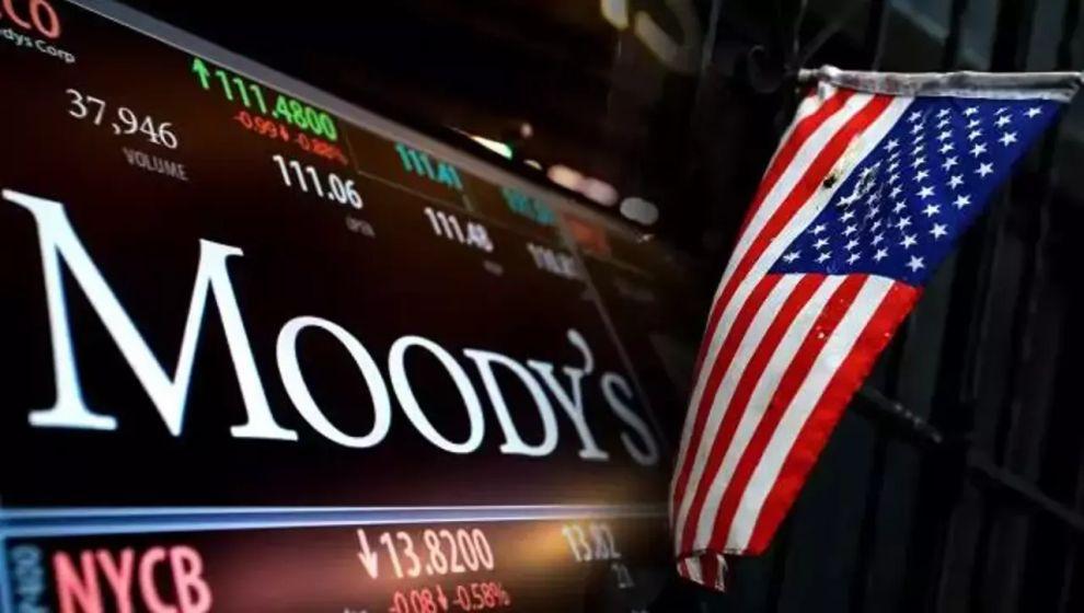 Moody's, ABD'nin kredi notunu düşürdü