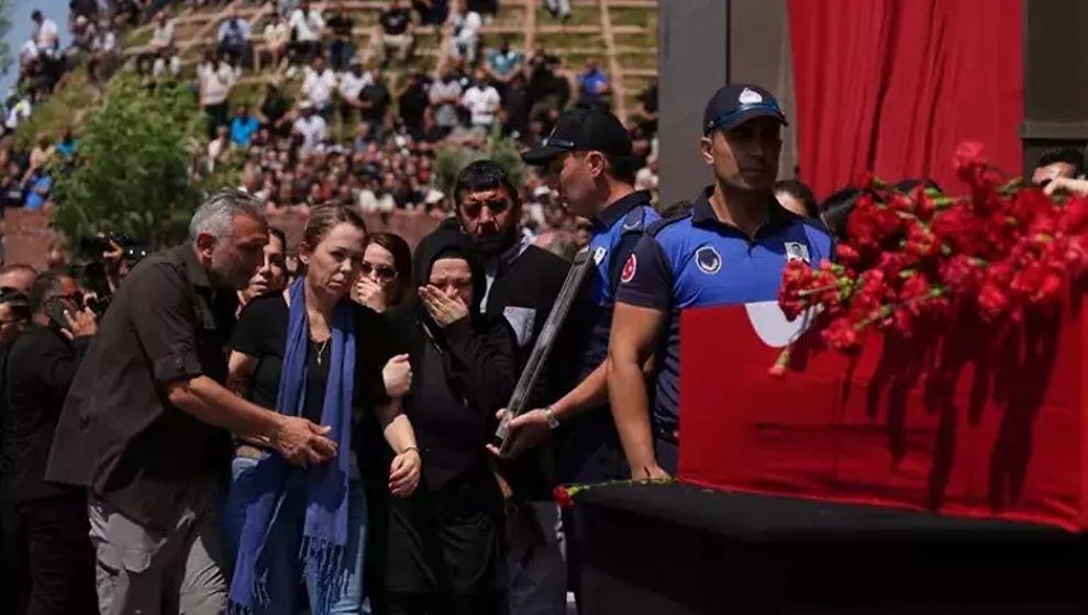 Başkan Ferdi Zeyrek'e acı veda! Gözyaşları sel oldu...