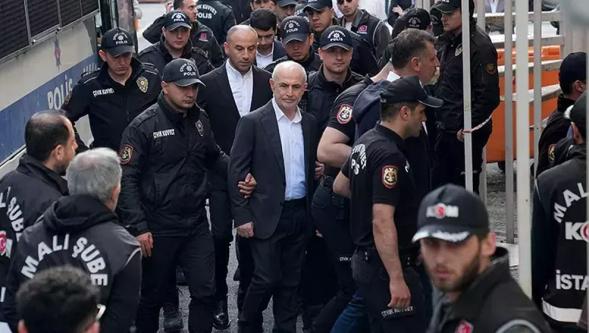 CHP'li B.Çekmece, Avcılar, G.Osmanpaşa, Seyhan ve Ceyhan belediye başkanları tutuklandı