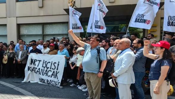 Maaş alamayan KRT çalışanları yayını durdurdu: "Türk televizyon tarihinde bir ilk"