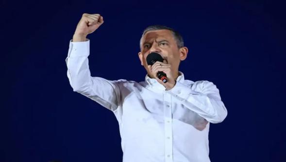 Özgür Özel'e Akın Gürlek soruşturması: CHP lideri 'tehdit ve hakaretle' suçlandı