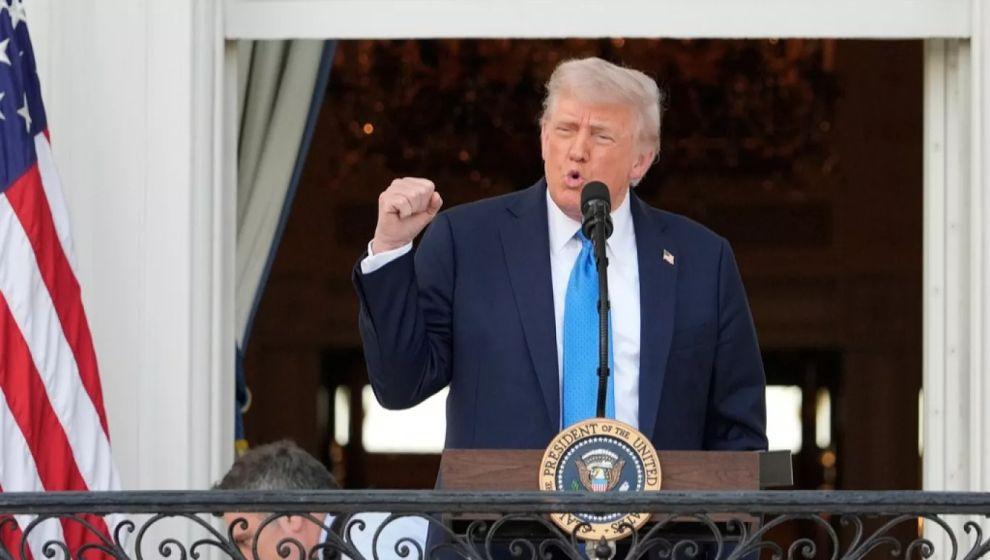 Trump'tan 12 ülkenin vatandaşlarına ABD'ye giriş yasağı