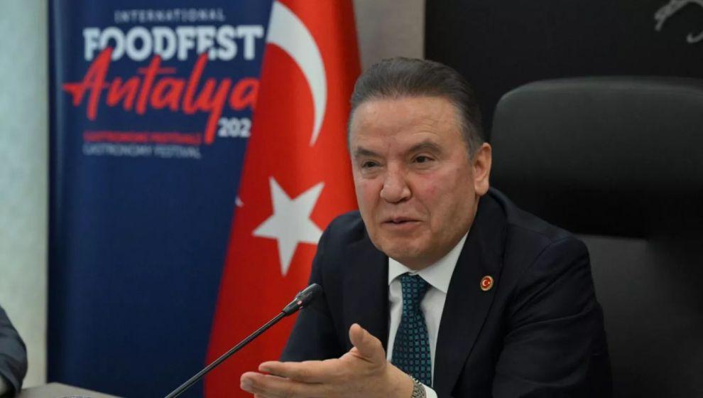 Antalya Büyükşehir Belediye Başkanı Muhittin Böcek görevden uzaklaştırıldı