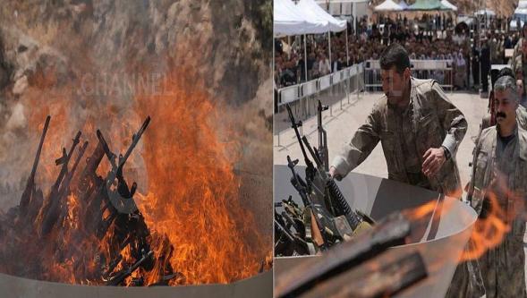 30 PKK'lı sembolik olarak silahlarını yaktı