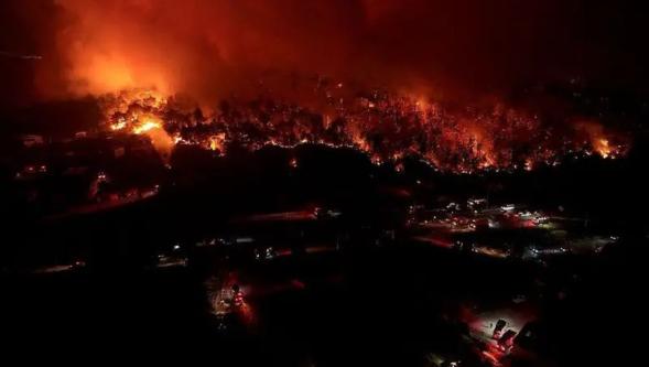 Bursa, Karabük ve Diyarbakır'da yangınlar devam ediyor