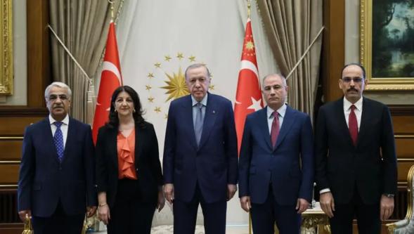 Erdoğan: "DEM Parti heyetiyle yapıcı, samimi bir görüşme oldu, müjde vereceğiz"