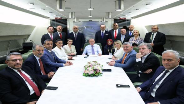 Erdoğan'dan LGS'de şaibe iddialarına tepki: "Ailelerden ve çocuklardan özür dilemeliler"
