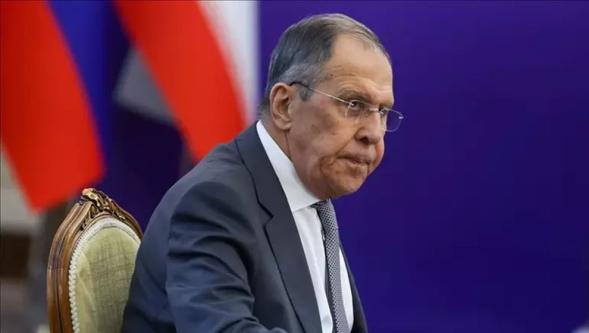 Rusya: "Tüm Batı'ya karşı tek başımıza savaşıyoruz"