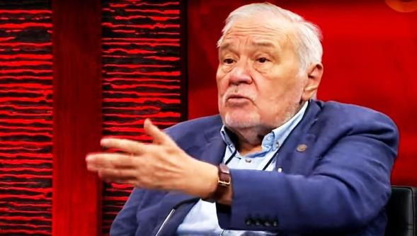Tarihçi İlber Ortaylı 'Türkiyeli' tanımını topa tuttu: "Çizmeyi aşmayın..!"