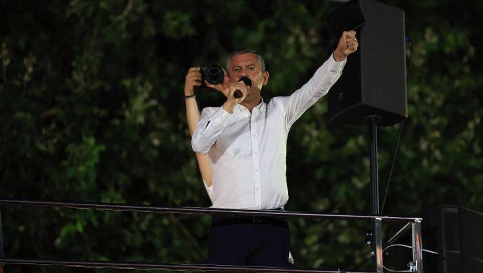 Özgür Özel'den savcılara: 