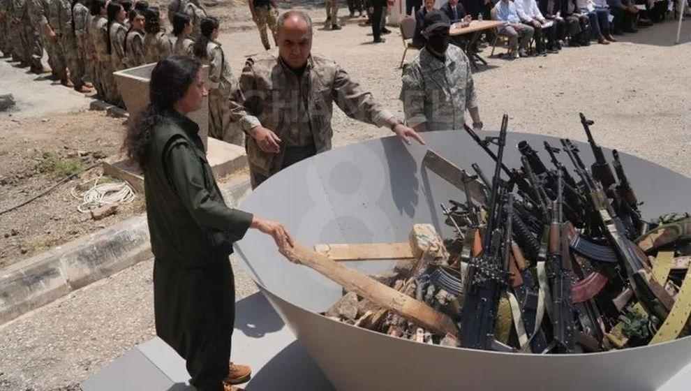 PKK'yı silahsızlandırma modeli değerlendiriliyor: Farklılıklar ve zorluklar nasıl aşılabilir?