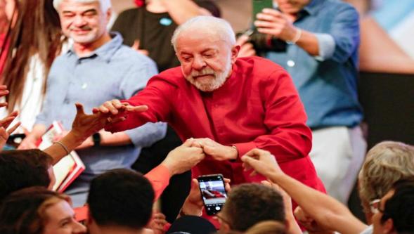 Brezilya lideri Lula: "ABD'nin askeri darbeye desteğini unutmayacağım"