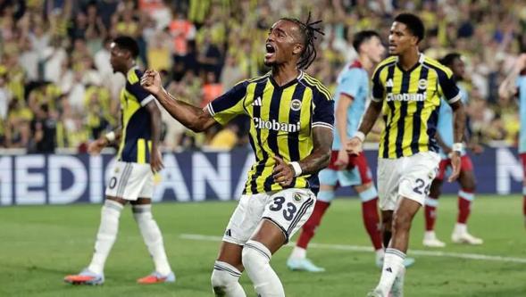 Fenerbahçe'nin 5-2'lik zaferi Hollanda basınında: 'Feyenoord, İstanbul'da cehennemi yaşadı'