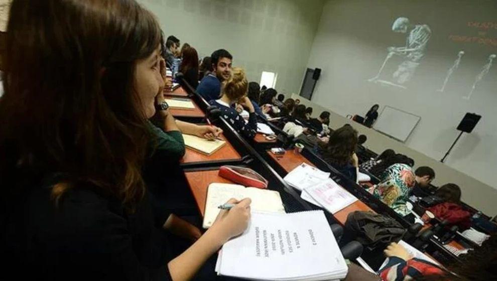 Üniversite tercih döneminde komisyon iddiası! Belirli vakıf üniversitelerine yönlendiriliyorlar...