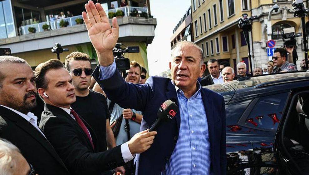 Gürsel Tekin, 