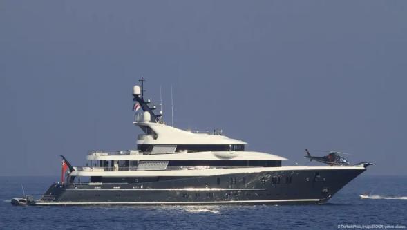 ABD Başkanı Trump'ın kızı Türk iş insanının lüks yatında tatil yaptı