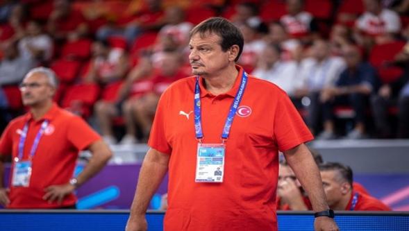 Ergin Ataman, EuroBasket 2025'in "En Değerli Başantrenörü" seçildi