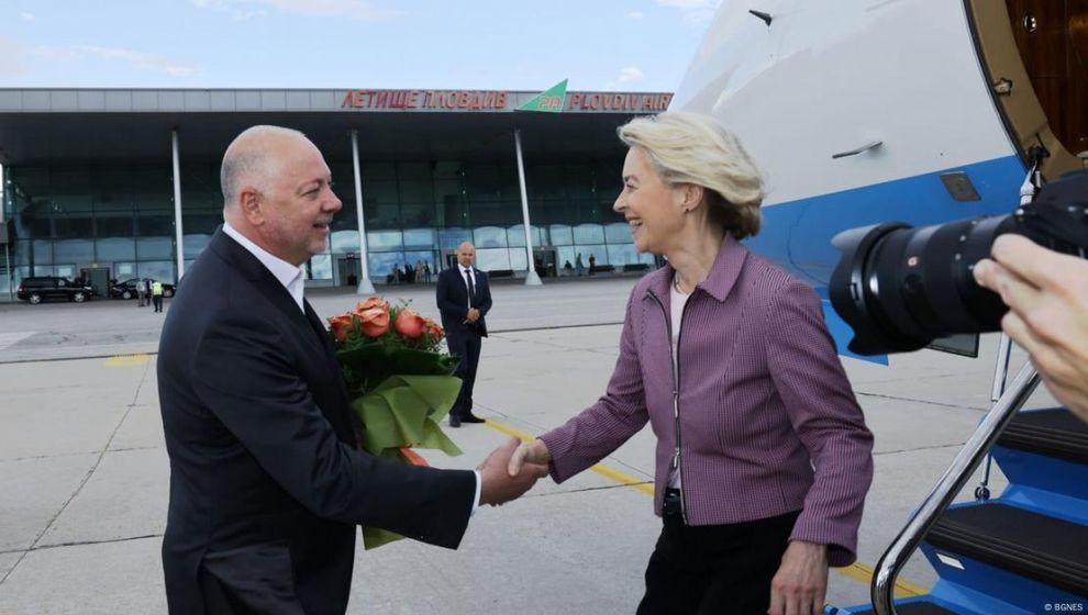 Rusya müdahale etti; Avrupa Komisyonu Başkanı Ursula von der Leyen'in uçağı acil iniş yaptı!