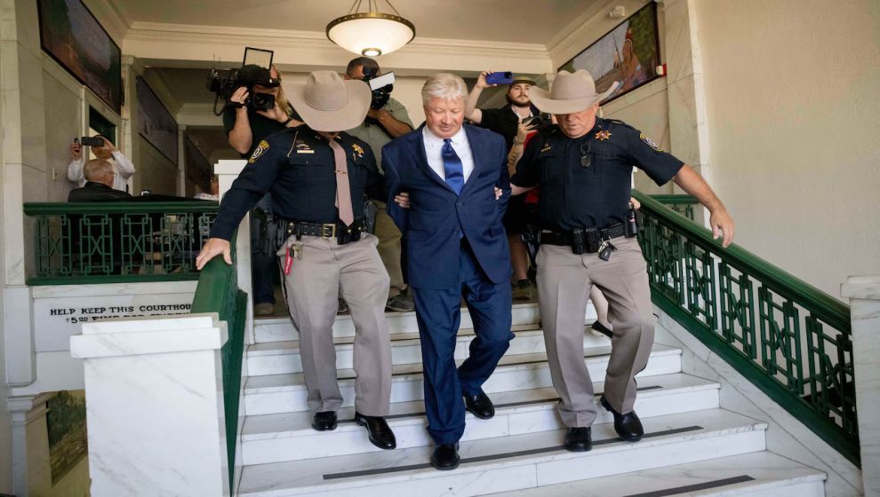 Sapık: Eski Papaz çocuğa tecavüz suçlamalarını kabul etti