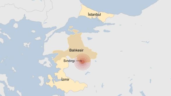 Balıkesir'de 6.1 büyüklüğünde deprem: Çoğu boş bazı binalar yıkıldı