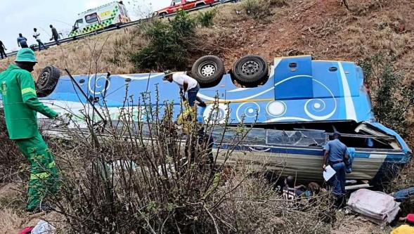 Güney Afrika'da otobüs faciası: En az 42 ölü, 49 yaralı
