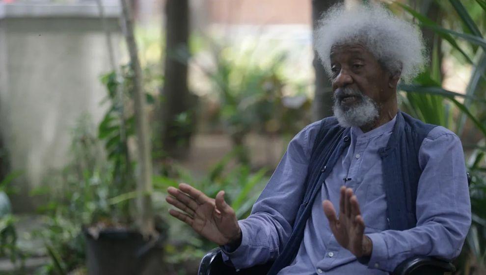 Trump'ı eleştiren Nijeryalı Nobel ödüllü yazar Soyinka'nın vizesi iptal edildi