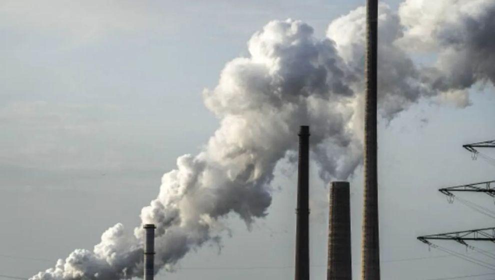 Fosil yakıt endüstrisi 2 milyar insanın sağlığını doğrudan riske atıyor