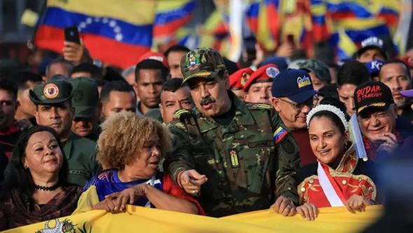 ABD'nin 'terörist' ilan ettiği Venezuela karteli ile ilgili neler biliniyor?