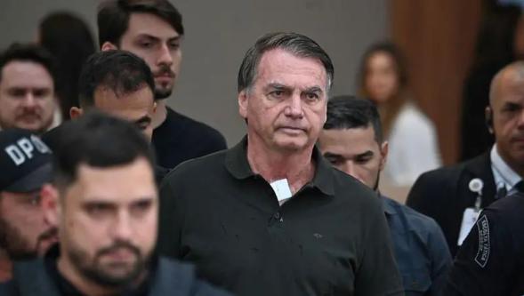Brezilya'nın eski Devlet Başkanı Bolsonaro gözaltına alındı