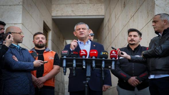 CHP Lideri Özel'den Cumhurbaşkanı Erdoğan'a 'dava' yanıtı: "Saysam canlı yayın kesilir"