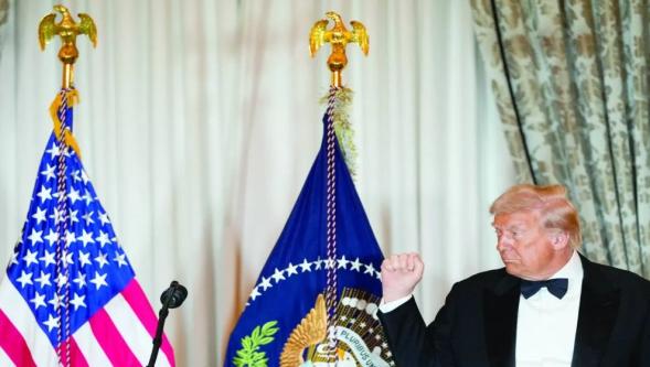 ABD'de kurum isimleri Trump'laşırken tartışmalar büyüyor