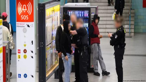 Almanya'da gençler arasında radikalleşme artıyor