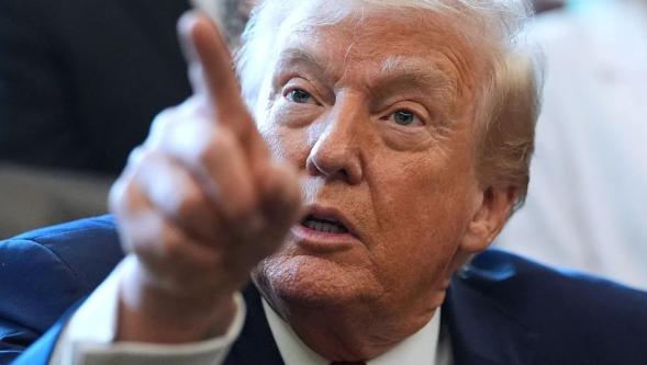 Beyaz Saray'dan orduya Venezuela petrolünü 'karantinaya' alma talimatı