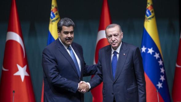 Cumhurbaşkanı Erdoğan Venezuela lideri Maduro ile görüştü