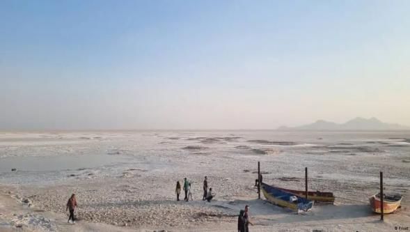 Kuraklık: İran komşu ülkelerden su satın almak istiyor