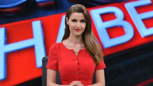 Mehmet Akif Ersoy'un eski eşi Pınar Erbaş'ın işine son mu verildi?