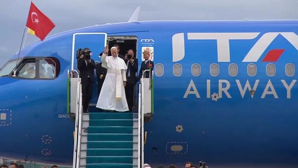 Papa 14. Leo: "Türkiye seyahatim harika geçti, Cumhurbaşkanı Erdoğan'a teşekkür ediyorum"
