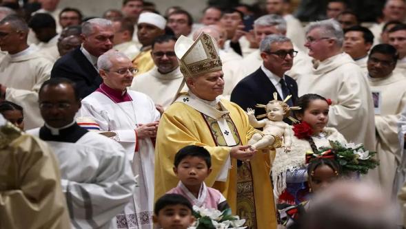 Papa 14'üncü Leo ilk Noel ayinini yönetti