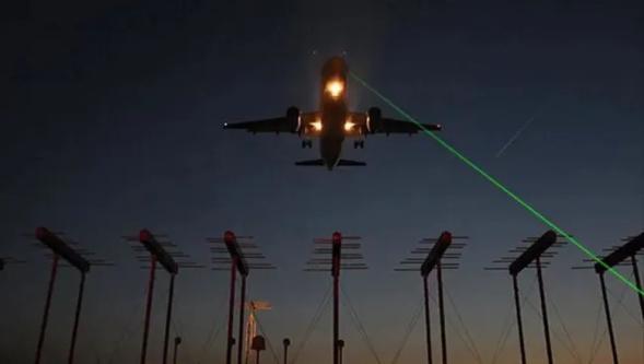 Sivil havacılıkta cezalar arttı: Sigara içmeye 24, lazere 164 bin lira ceza