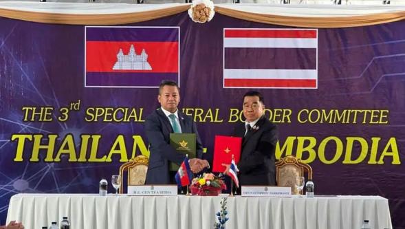 Tayland ve Kamboçya haftalar süren çatışmaların ardından ateşkes imzaladı