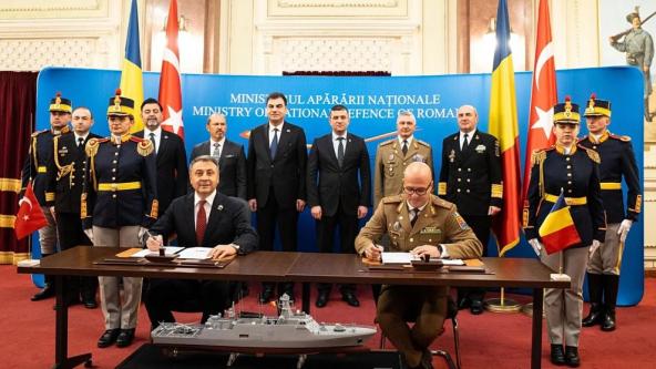 Türkiye'den NATO ve AB üyesi bir ülkeye ilk savaş gemisi satışı