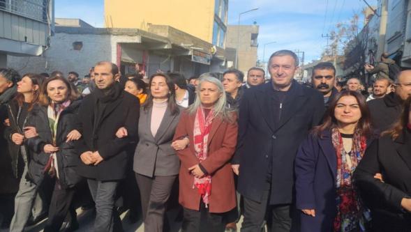 DEM Parti'den sınırın sıfır noktasında provokasyon içeren sert açıklamalar